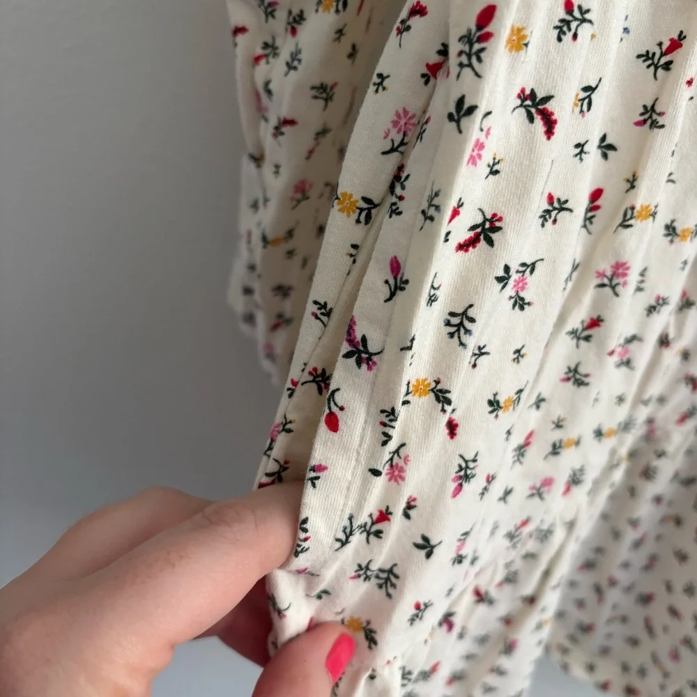Old Navy‎ • Floral Long Sleeve Kids Dress